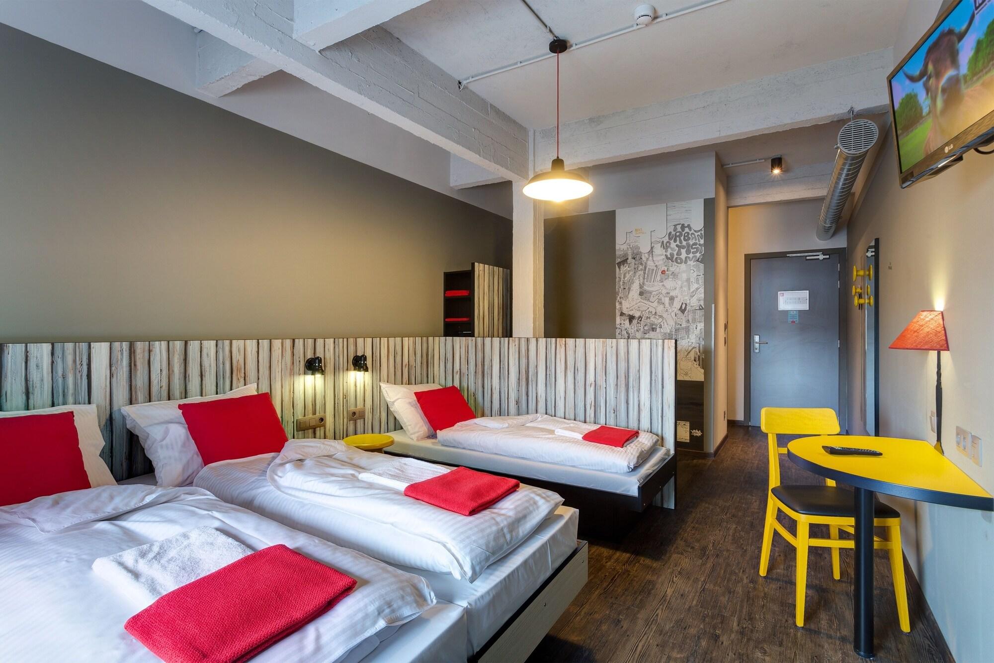 Meininger Hotels Bruxelles City Center Sint-Jans-Molenbeek Ngoại thất bức ảnh