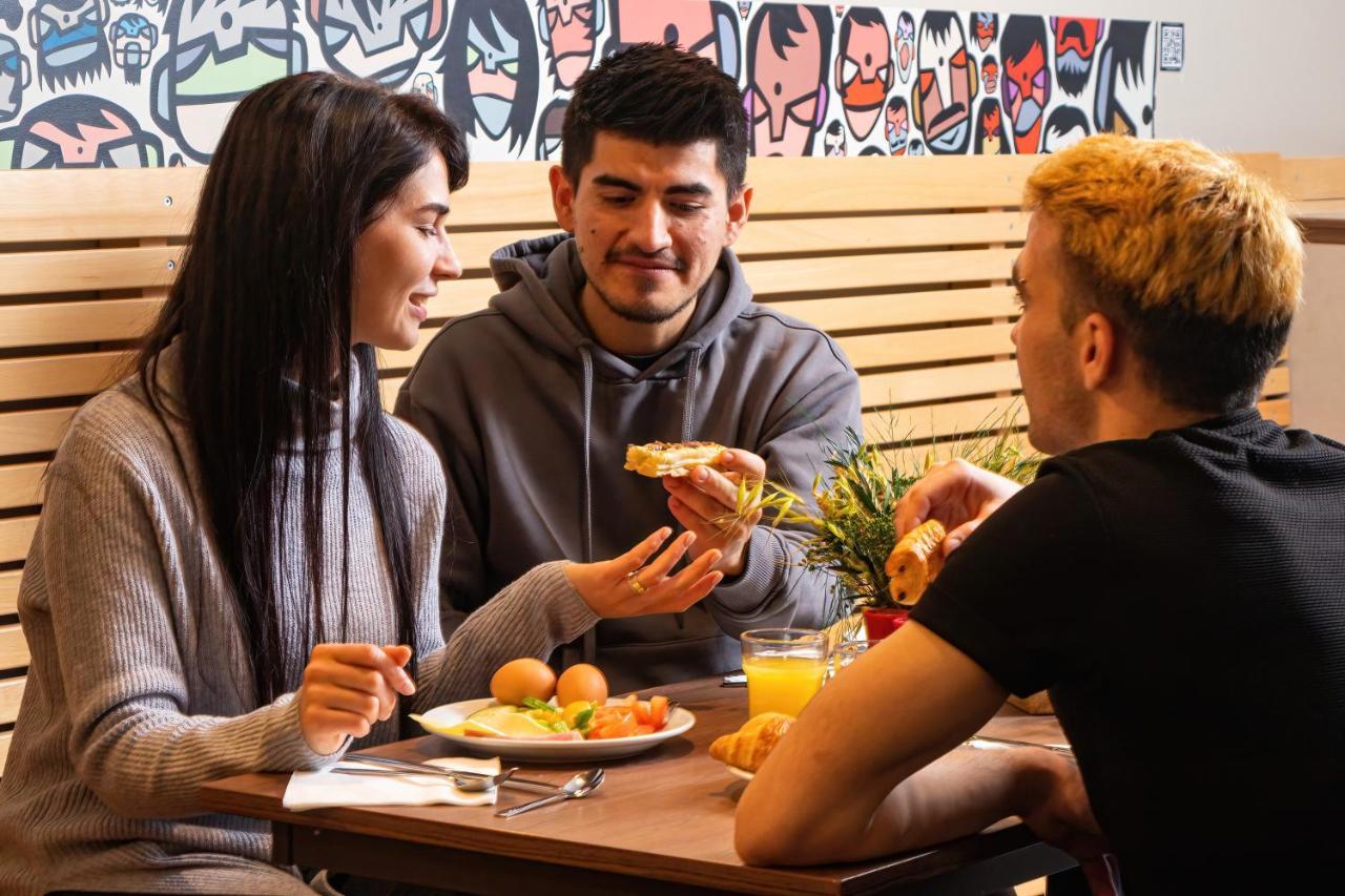 Meininger Hotels Bruxelles City Center Sint-Jans-Molenbeek Ngoại thất bức ảnh