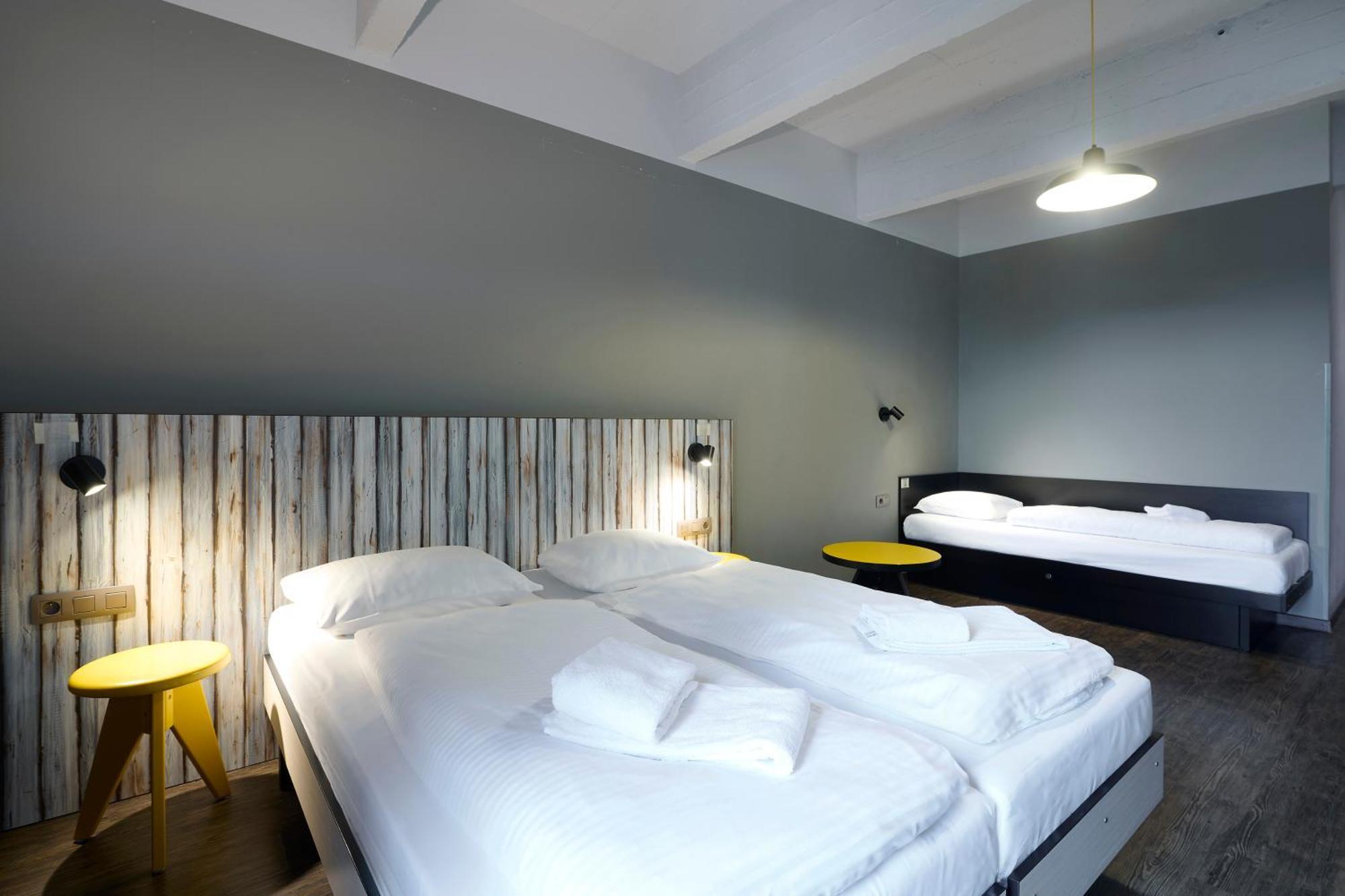 Meininger Hotels Bruxelles City Center Sint-Jans-Molenbeek Ngoại thất bức ảnh