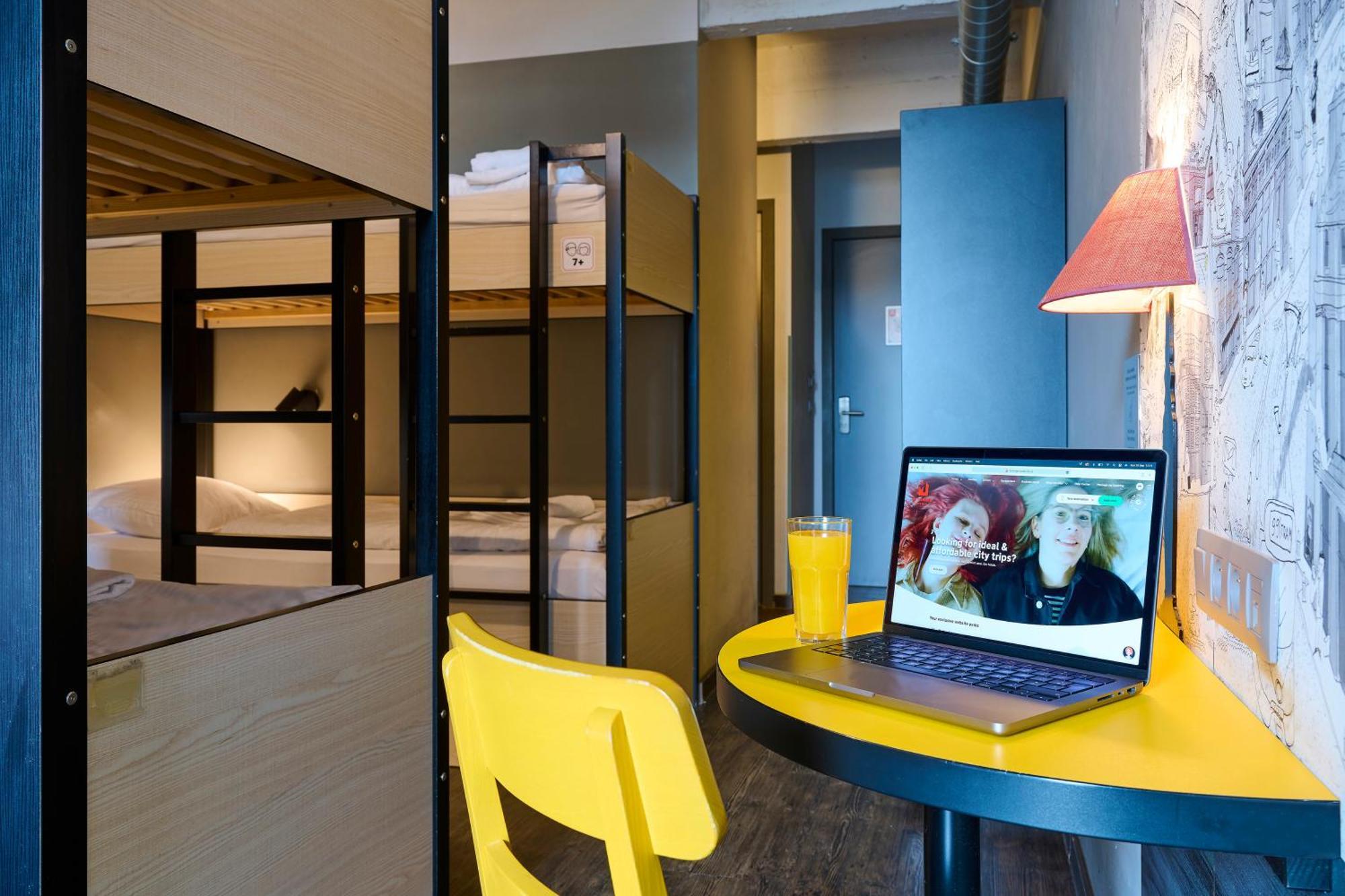 Meininger Hotels Bruxelles City Center Sint-Jans-Molenbeek Ngoại thất bức ảnh