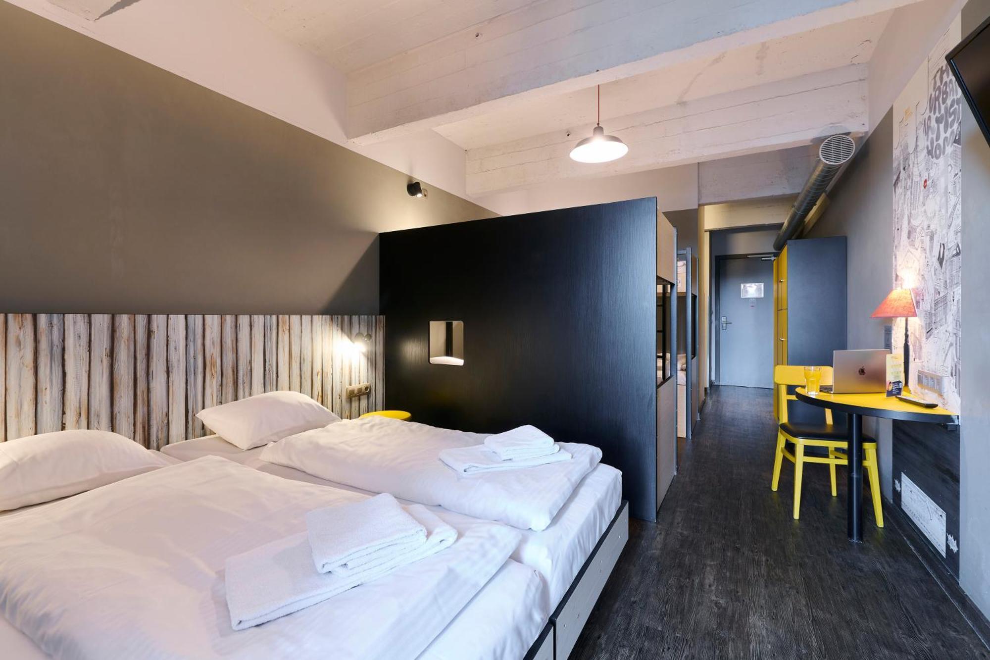 Meininger Hotels Bruxelles City Center Sint-Jans-Molenbeek Ngoại thất bức ảnh
