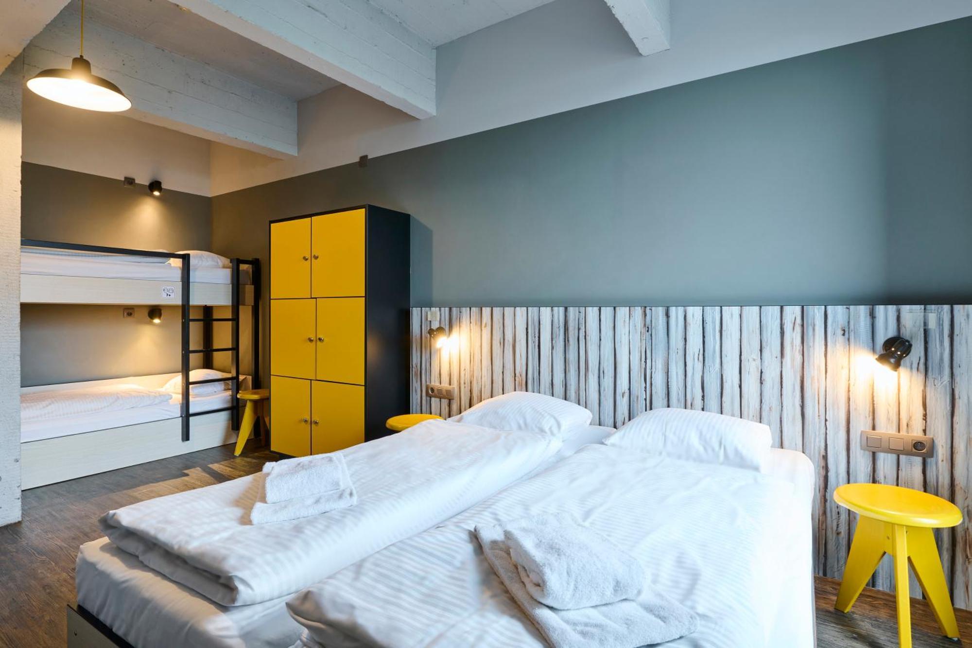 Meininger Hotels Bruxelles City Center Sint-Jans-Molenbeek Ngoại thất bức ảnh