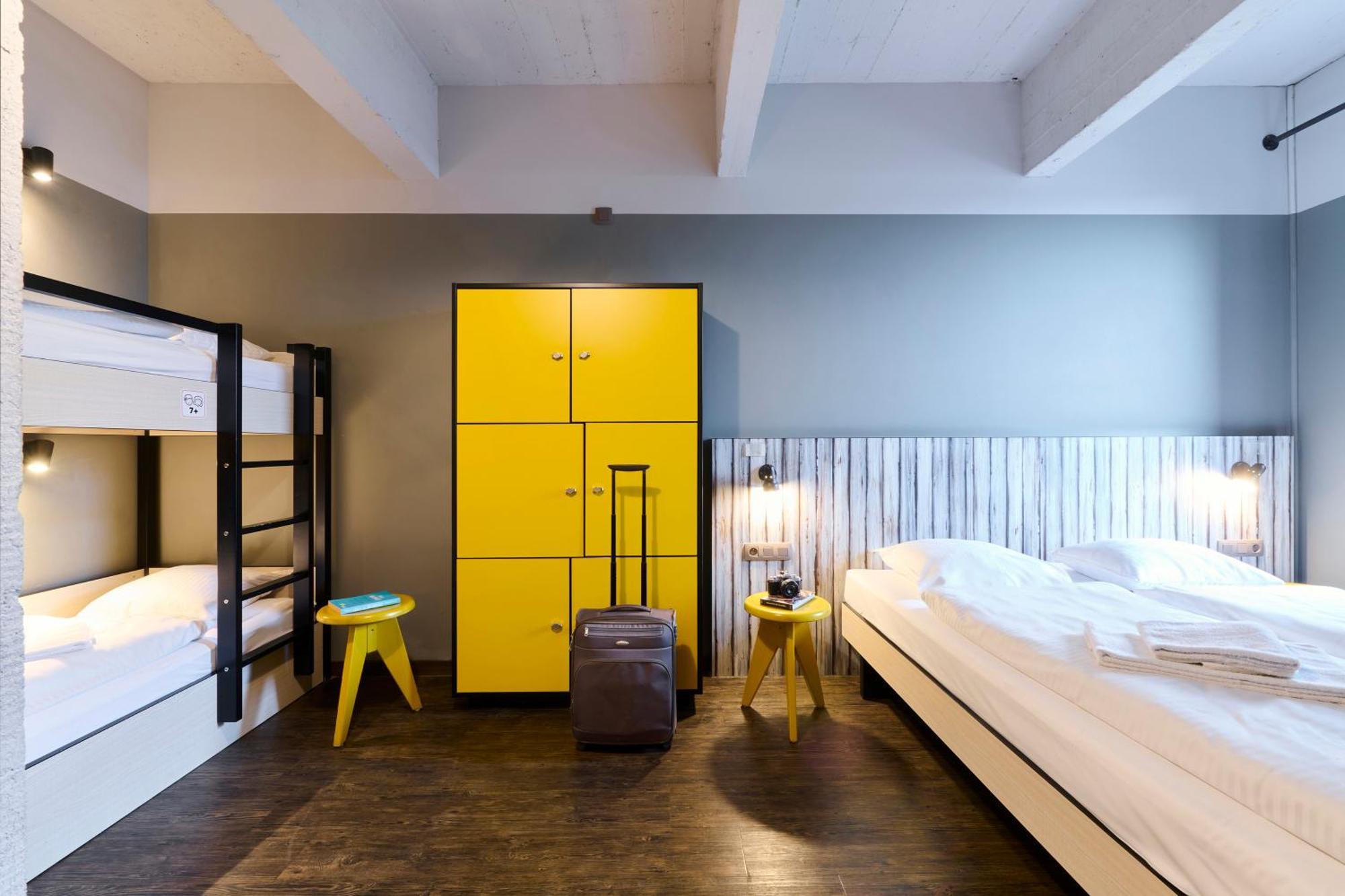Meininger Hotels Bruxelles City Center Sint-Jans-Molenbeek Ngoại thất bức ảnh